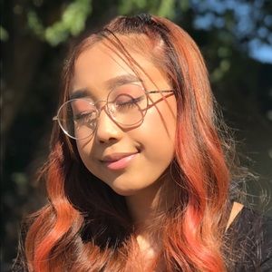 Meet your Posher, Mandy